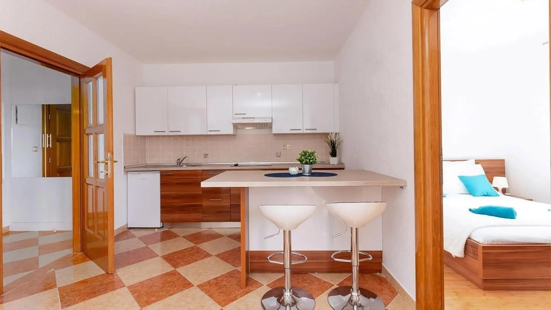 Amazing Apartment In Dramalj With Wi-Fi