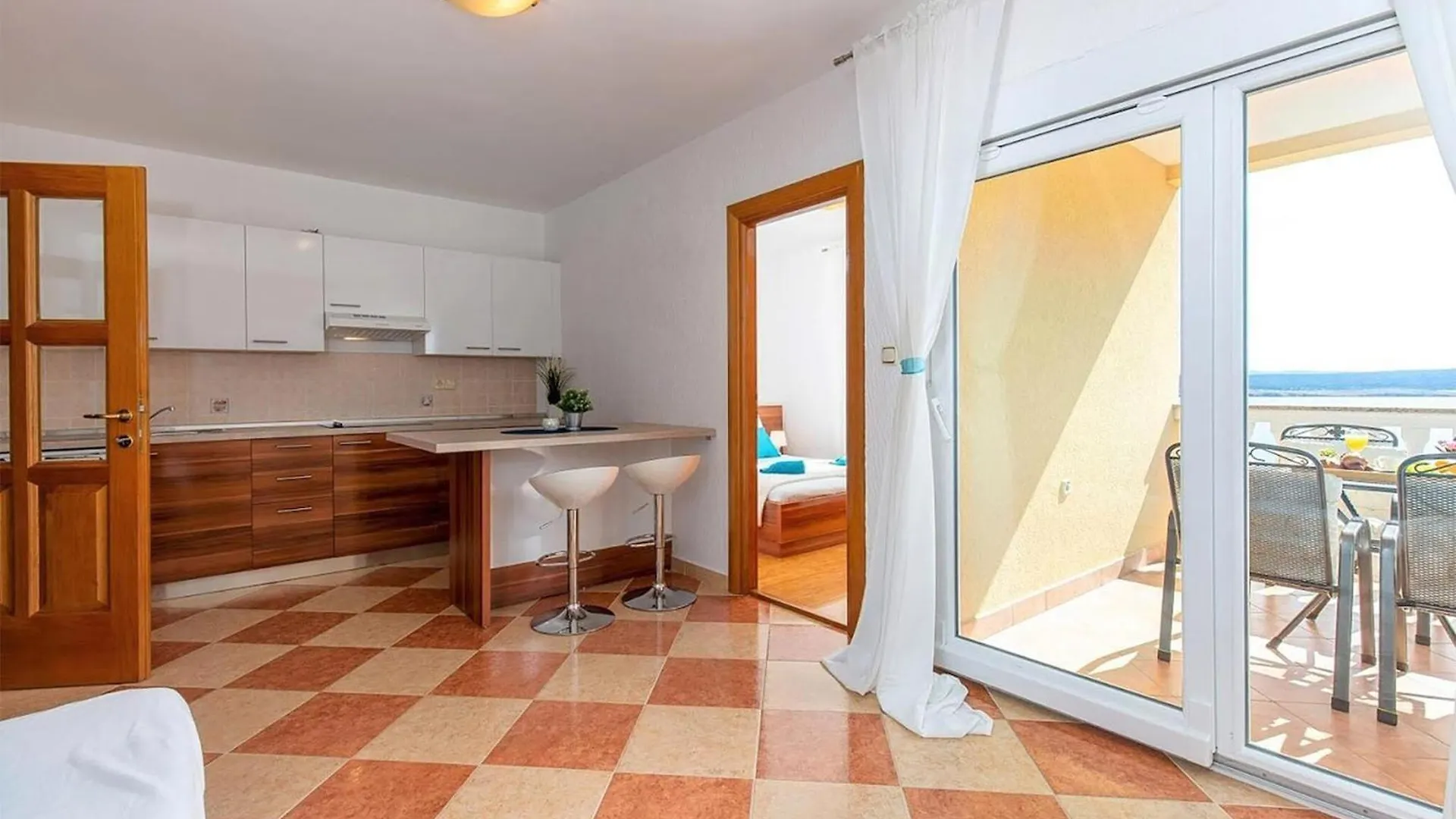 Amazing Apartment In Dramalj With Wi-Fi
